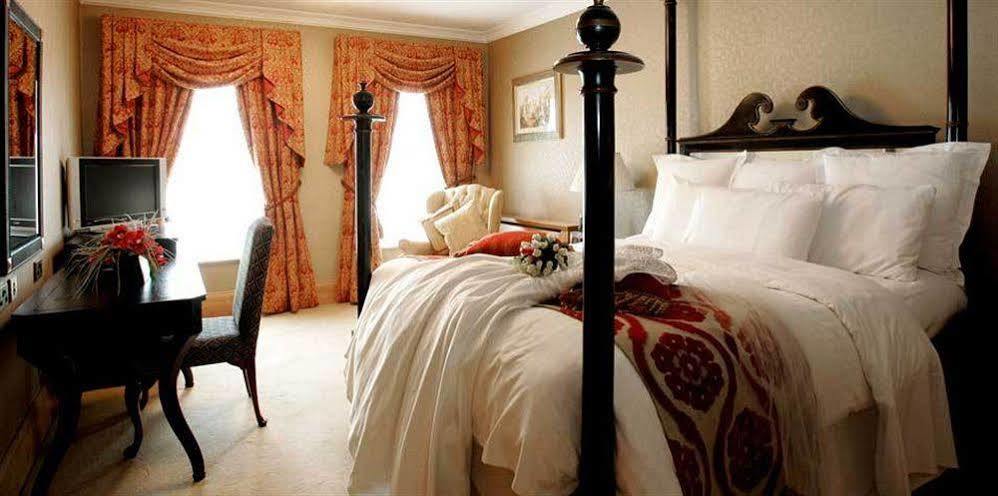 Hotel Johnstown House Enfield Exteriér fotografie